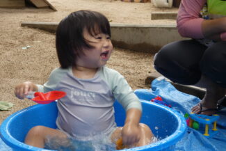 水遊び（つき組）