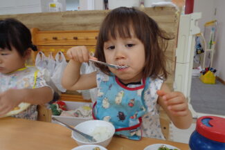 給食（そら組）