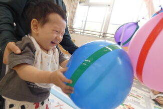 風船遊び（ほし組）
