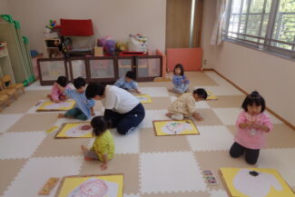 てぶくろ（そら組）