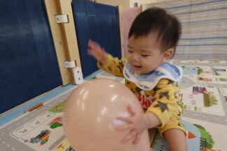 風船遊び（ほし組）