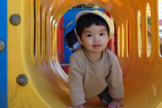 園庭にて（つき組）