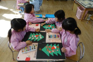 <span class="title">保護中: 今日の幼稚園</span>