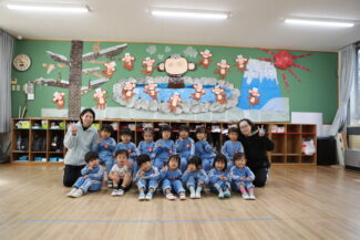 <span class="title">保護中: 壁面写真について</span>