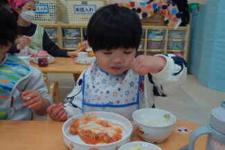 給食美味しいな（つき組）