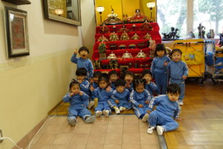 <span class="title">保護中: 雛祭り</span>