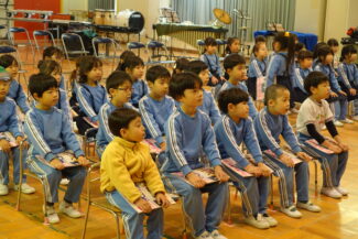 <span class="title">保護中: 卒園式の練習</span>