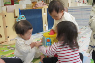 おもちゃで（ほし組）