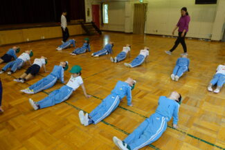 <span class="title">保護中: 初めての体操</span>