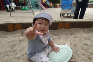 お外は気持ちいいな（つき組）