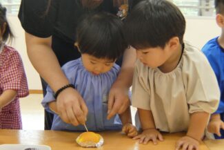寒天で感触遊び（そら組）