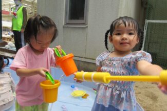 そら組の水遊び